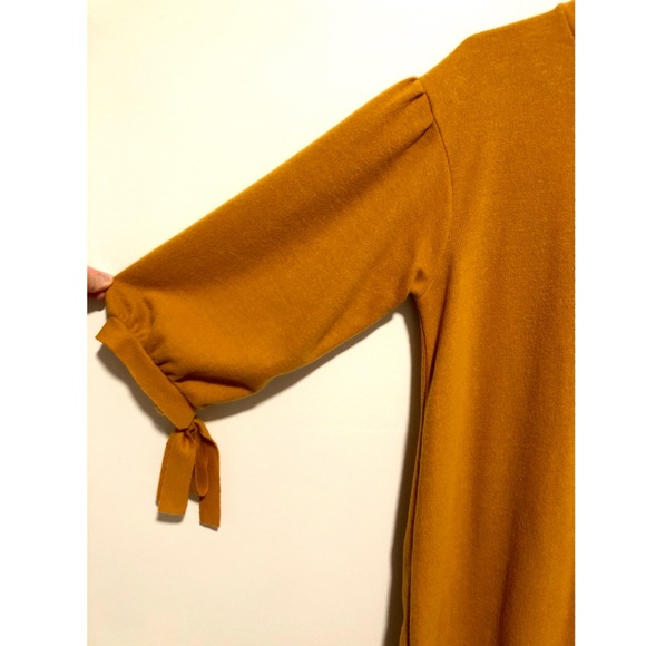 Really cute Mustard Mini Sweater Dress - Picture 3 of 5